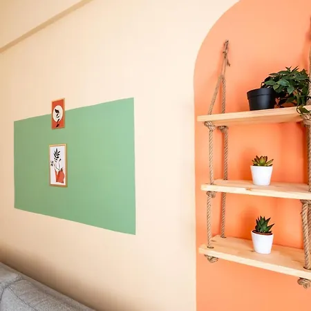 Excellent Flat With Balcony Located Near Kabatas Ferry Station And Taksim Square In Beyoglu * Istanbul